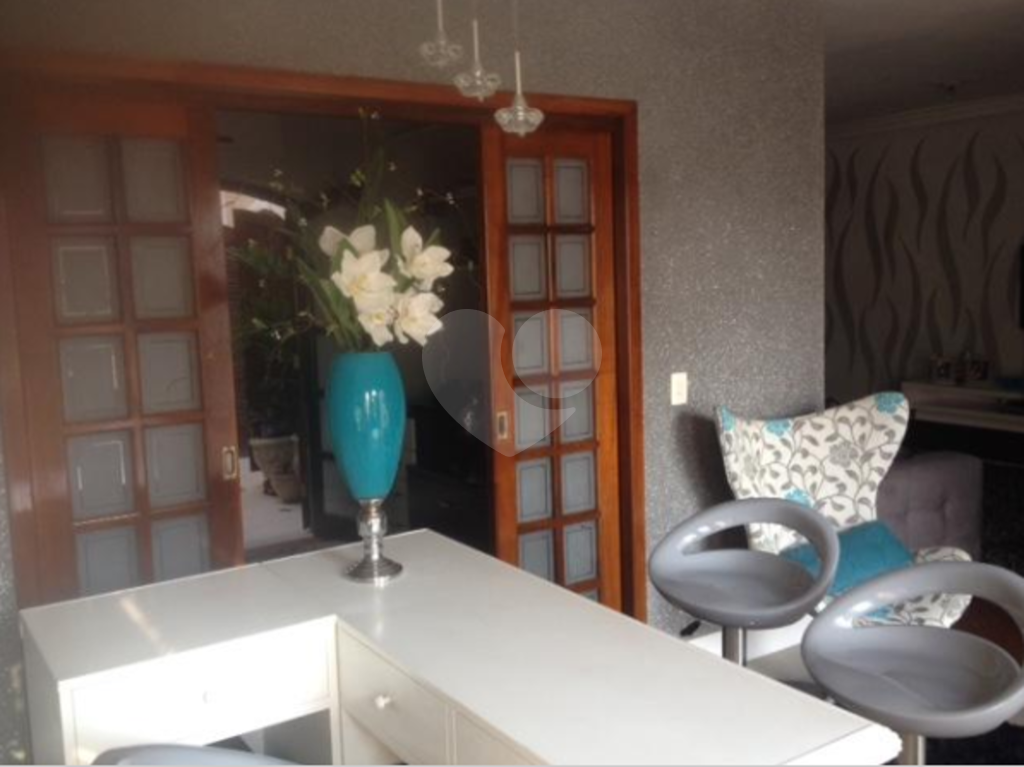 BELÍSSIMA CASA NO JARDIM BRASIL