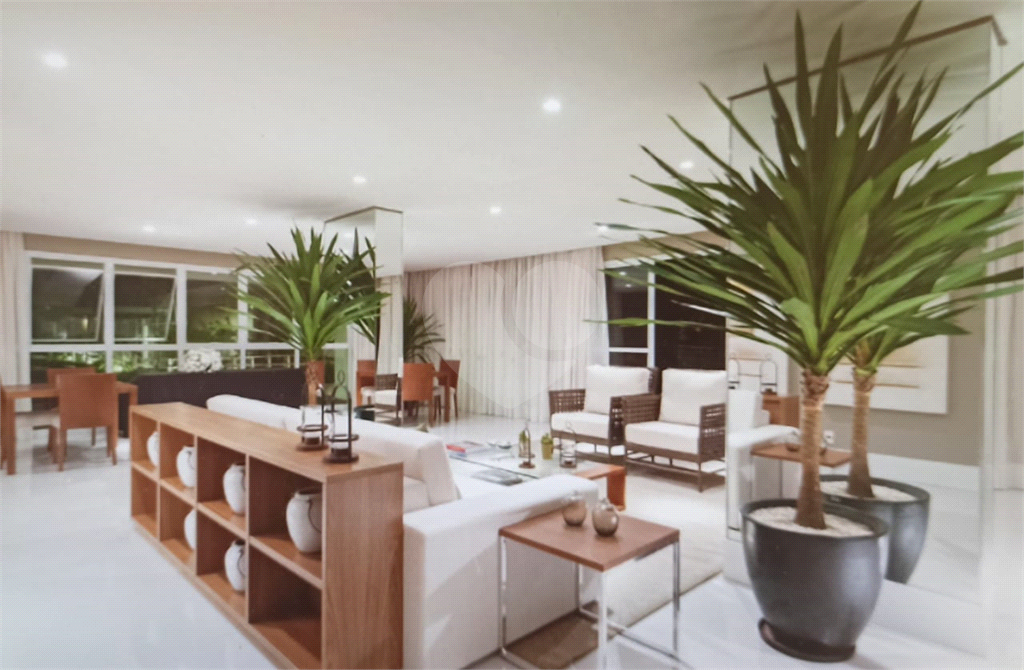 Apartamento no Alto da Lapa