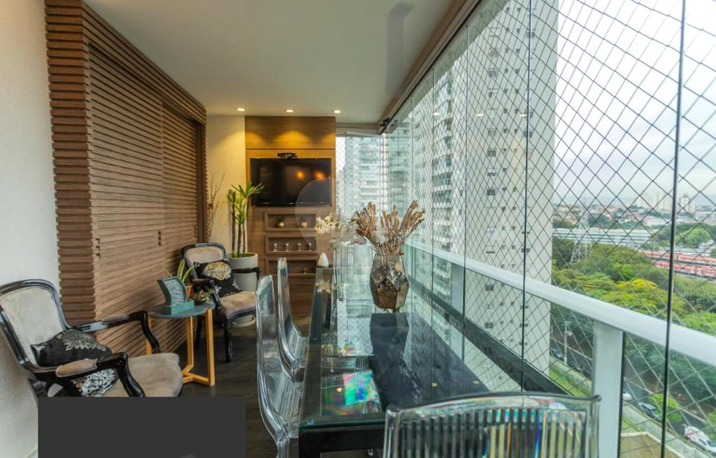 Apartamento no Alto da Lapa