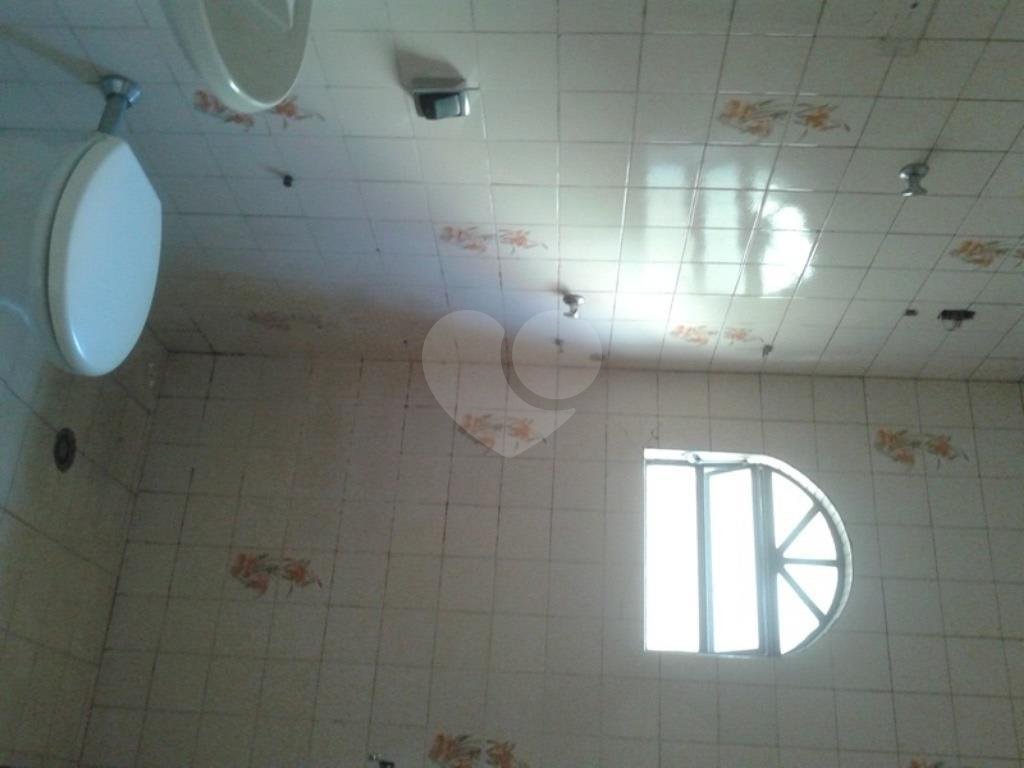 Sobrado na Vila Santos – Zona Norte em local maravilhoso e cercado de muito verde! 
