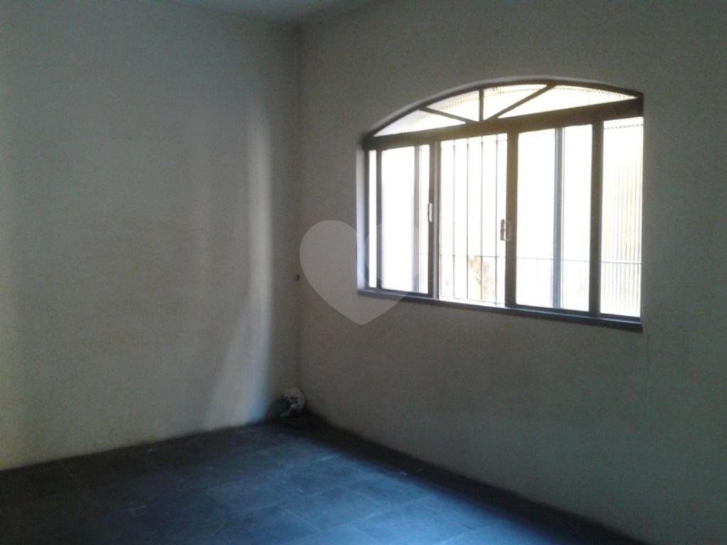 Sobrado na Vila Santos – Zona Norte em local maravilhoso e cercado de muito verde! 