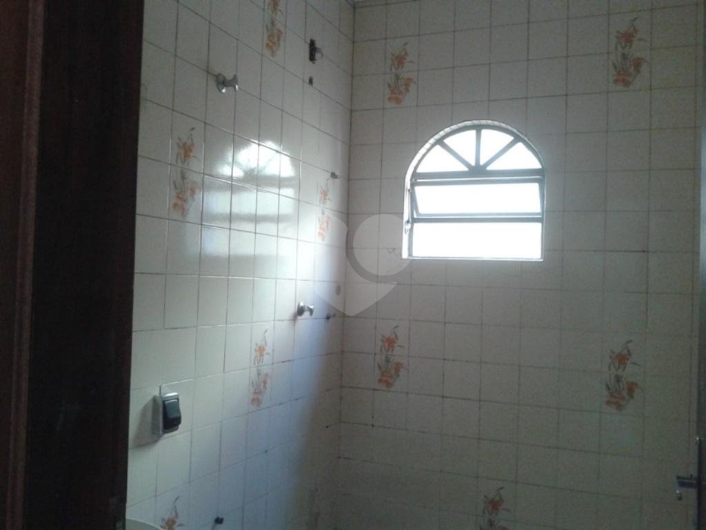 Sobrado na Vila Santos – Zona Norte em local maravilhoso e cercado de muito verde! 