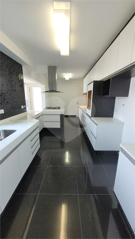 Cobertura Duplex para venda, 4 quartos (2 suítes), piscina, espaço gourmet. 4 vagas. Água Fria