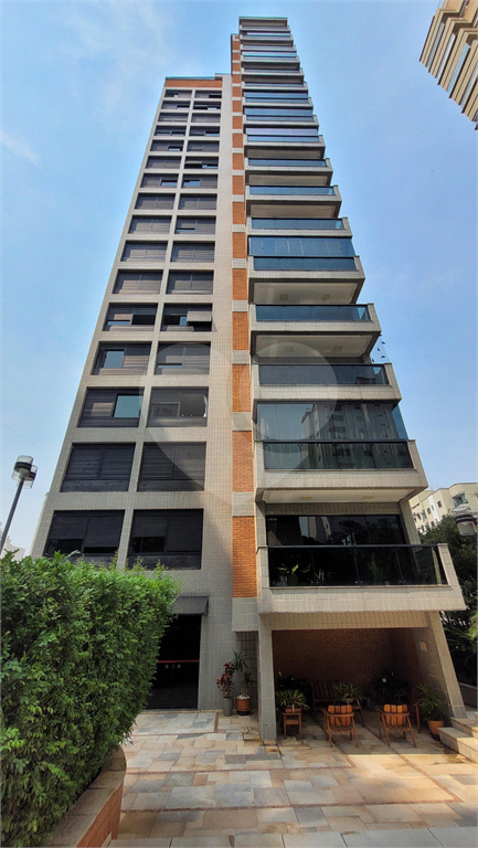 Cobertura Duplex para venda, 4 quartos (2 suítes), piscina, espaço gourmet. 4 vagas. Água Fria