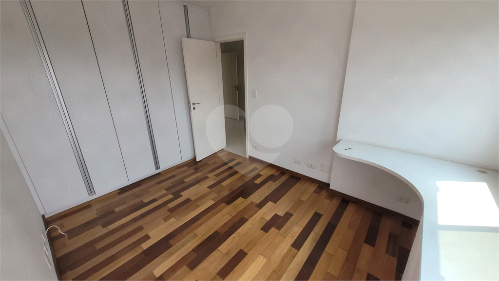 Cobertura Duplex para venda, 4 quartos (2 suítes), piscina, espaço gourmet. 4 vagas. Água Fria