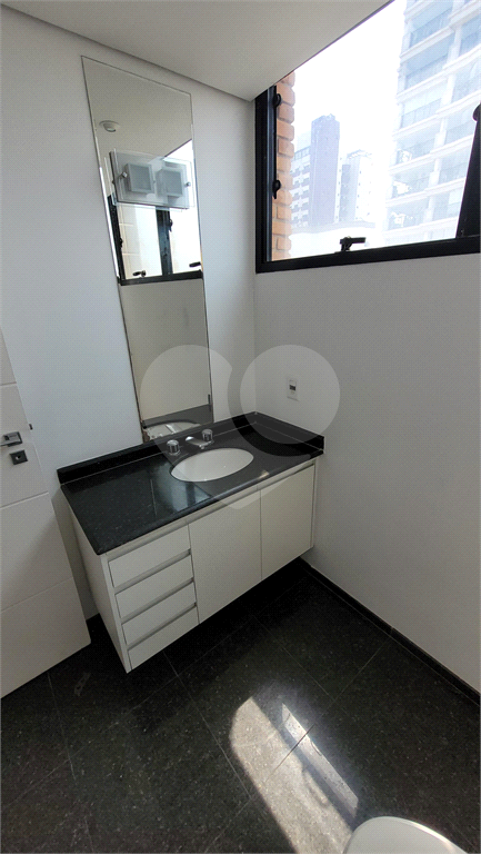 Cobertura Duplex para venda, 4 quartos (2 suítes), piscina, espaço gourmet. 4 vagas. Água Fria