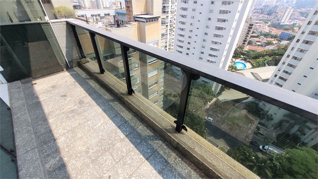 Cobertura Duplex para venda, 4 quartos (2 suítes), piscina, espaço gourmet. 4 vagas. Água Fria