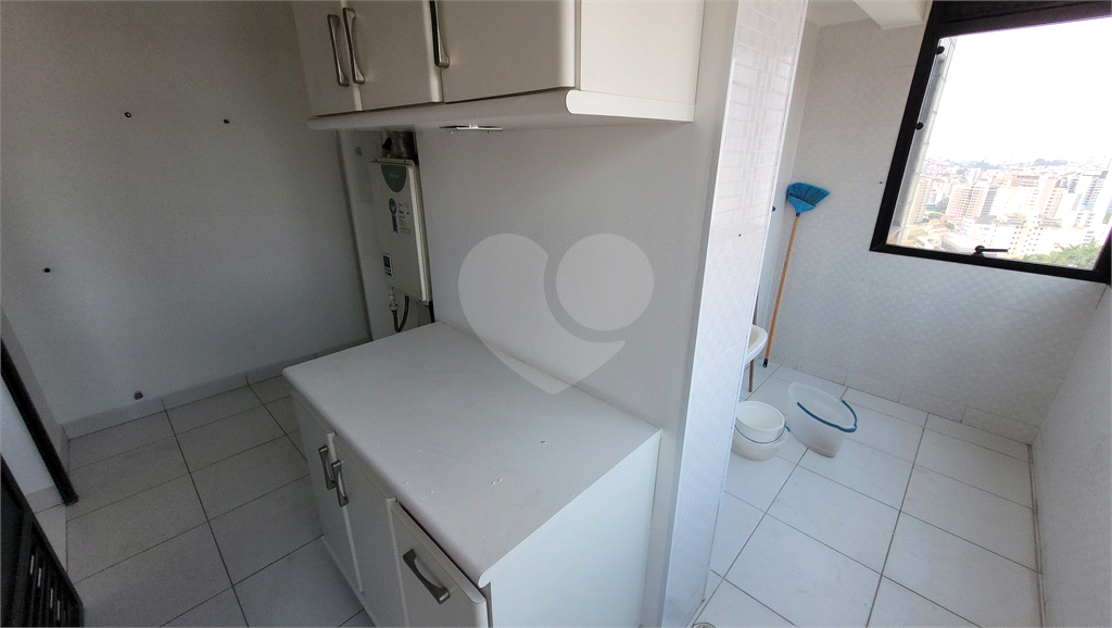 Cobertura Duplex para venda, 4 quartos (2 suítes), piscina, espaço gourmet. 4 vagas. Água Fria