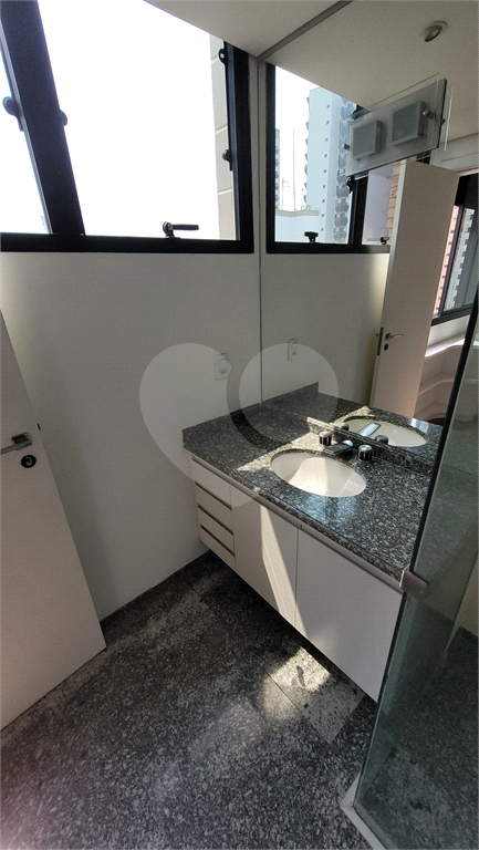 Cobertura Duplex para venda, 4 quartos (2 suítes), piscina, espaço gourmet. 4 vagas. Água Fria