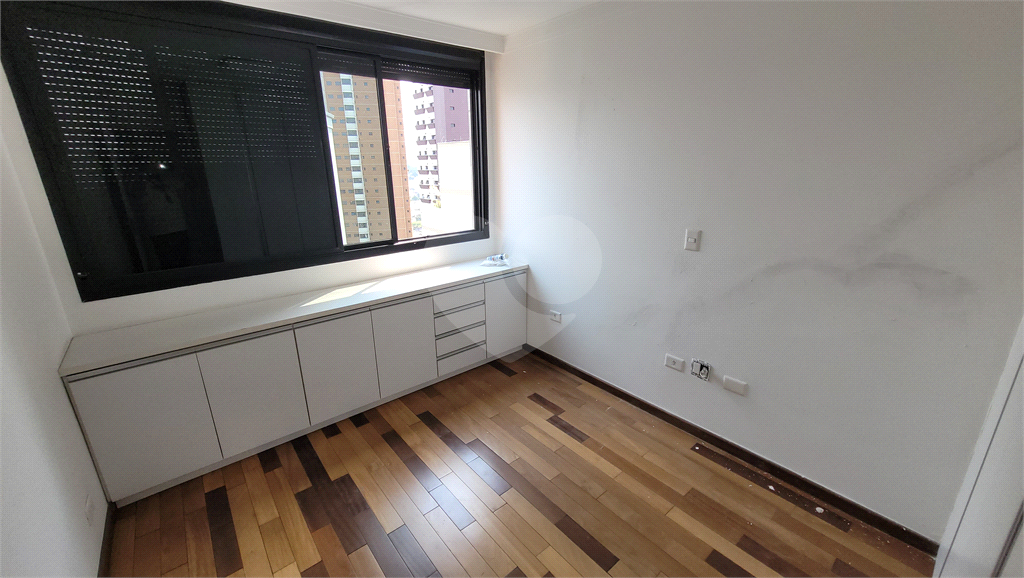 Cobertura Duplex para venda, 4 quartos (2 suítes), piscina, espaço gourmet. 4 vagas. Água Fria