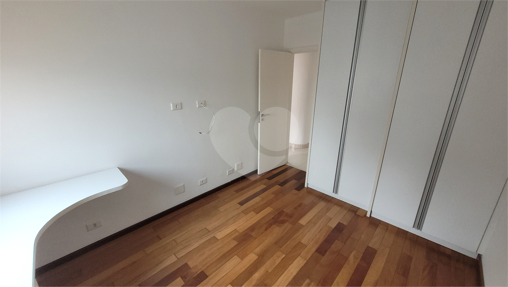 Cobertura Duplex para venda, 4 quartos (2 suítes), piscina, espaço gourmet. 4 vagas. Água Fria
