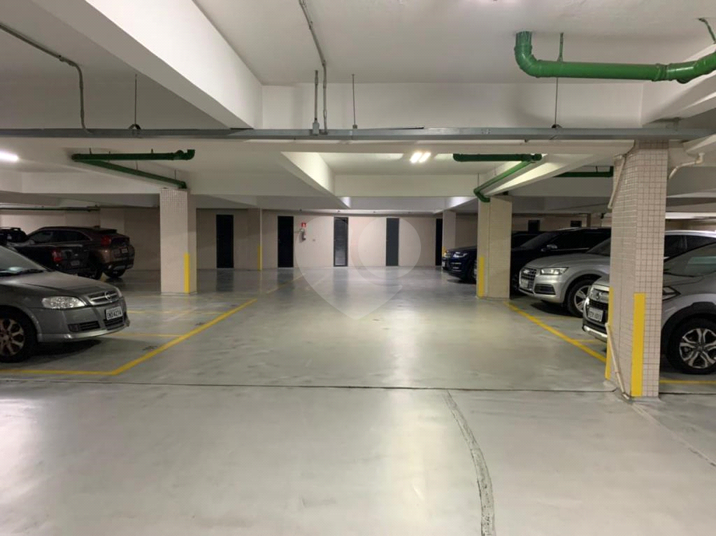 APARTAMENTO em SANTANA