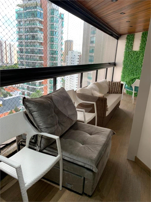 APARTAMENTO em SANTANA