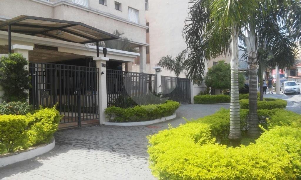 APARTAMENTO em MANDAQUI