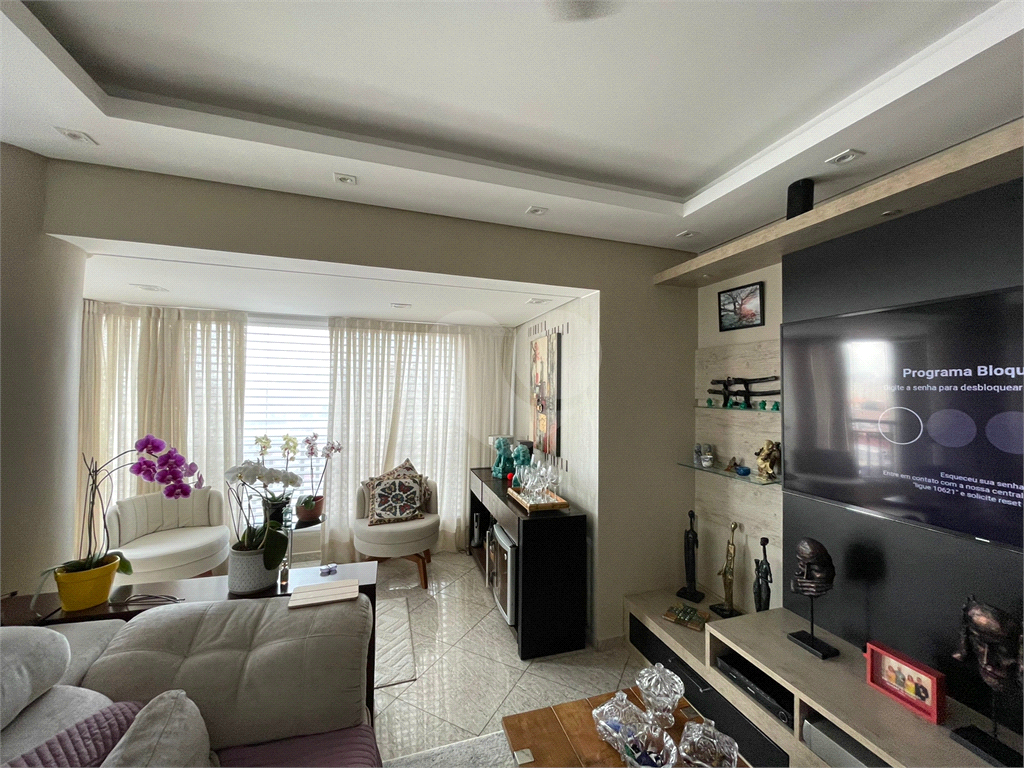 APARTAMENTO em MANDAQUI