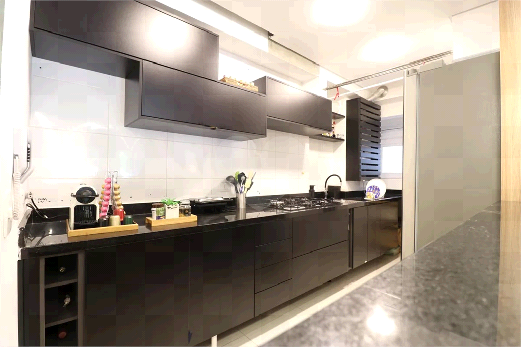 Apartamento Perdizes 2 dormitórios, sendo 1 suíte, e 2 vagas de garagem 