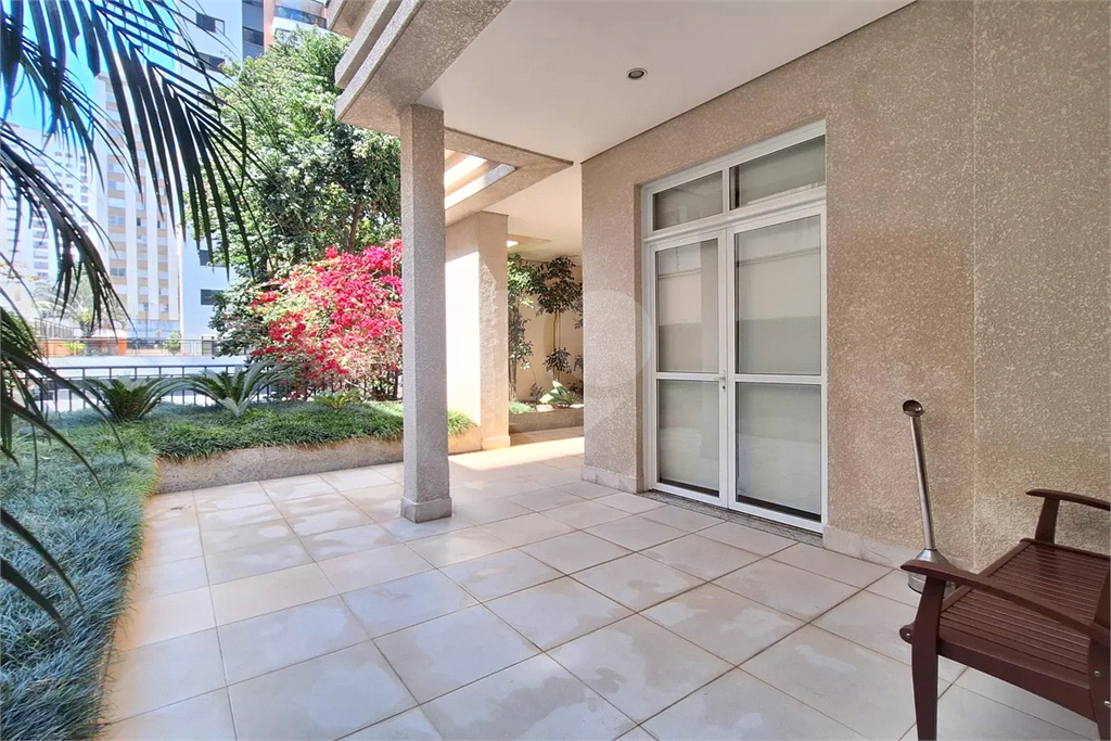 Apartamento Perdizes 2 dormitórios, sendo 1 suíte, e 2 vagas de garagem 