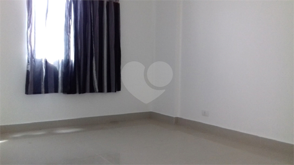 APARTAMENTO em TUCURUVI