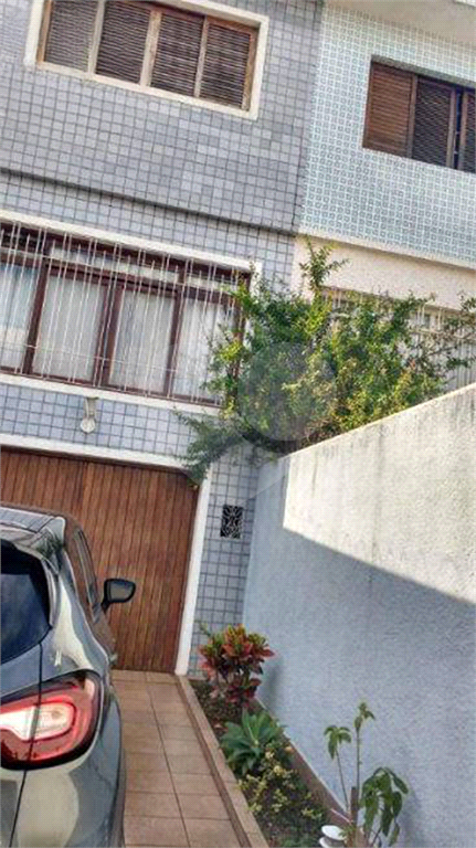 Sobrado à venda e aluguel com 3 quartos, 198m² - Foto 41