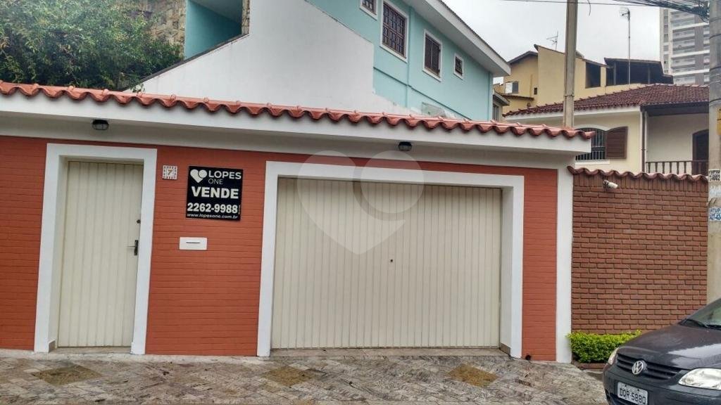 Sobrado à venda com 3 quartos, 159m² - Foto 1