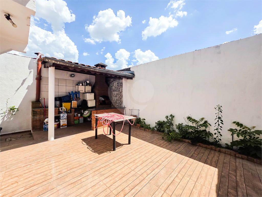 Excelente sobrado com 3 dormitorios rua tranquila passagem so dos moradores