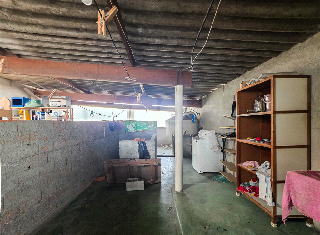 Excelente sobrado com 3 dormitorios rua tranquila passagem so dos moradores