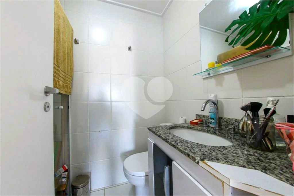 APARTAMENTO em TREMEMBÉ