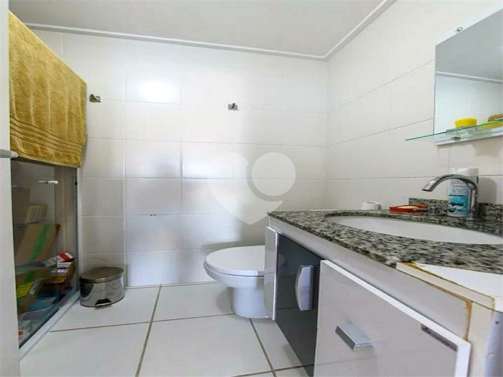 APARTAMENTO em TREMEMBÉ