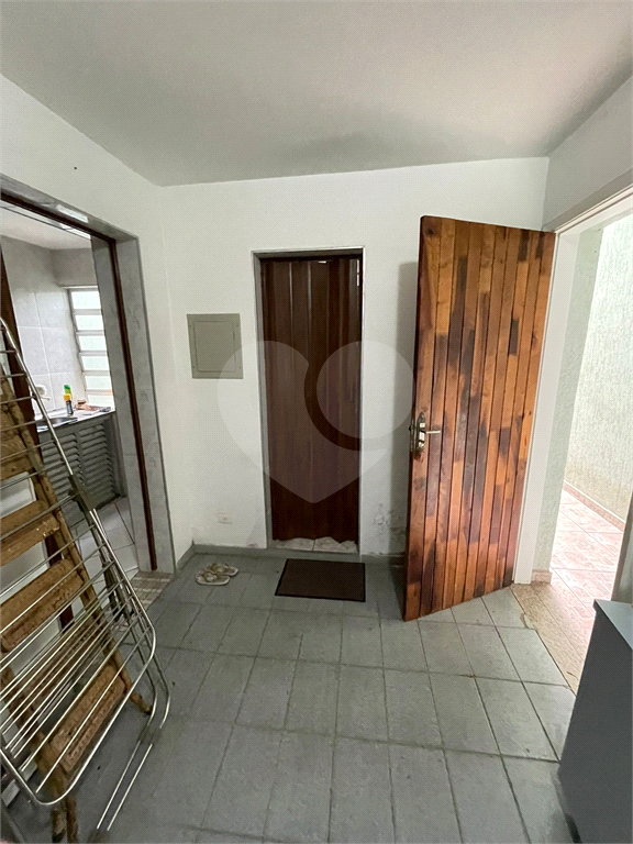 Sobrado à venda com 3 quartos, 240m² - Foto 29