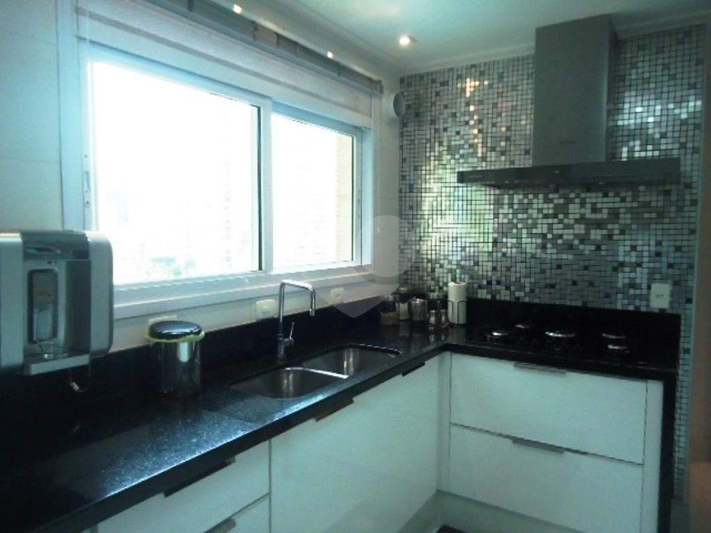 Apartamento à venda em Santana com 190 m² privativos: 3 suítes 