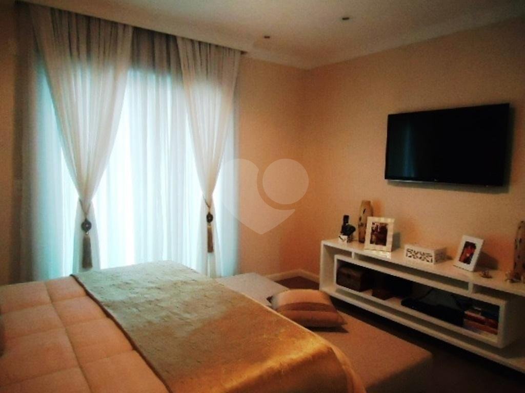 Apartamento à venda em Santana com 190 m² privativos: 3 suítes 