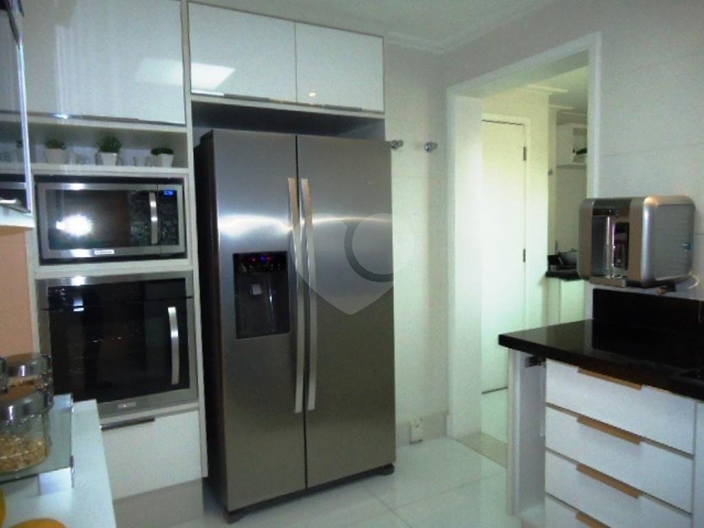 Apartamento à venda em Santana com 190 m² privativos: 3 suítes 