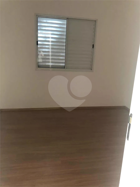 APARTAMENTO em SACOMÃ