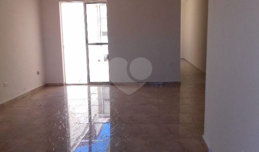 LINDA CASA EM SANTANA