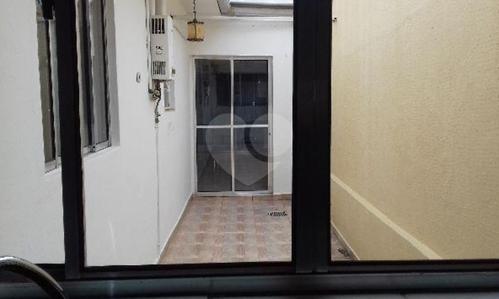 LINDA CASA EM SANTANA