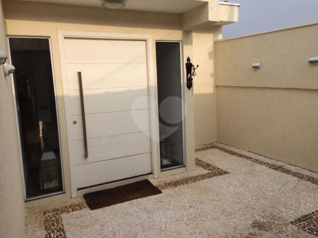 Linda casa à venda no bairro do Mandaqui
