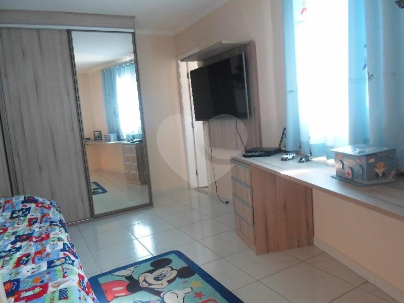 Lindo sobrado na Vila Isolina Mazzei