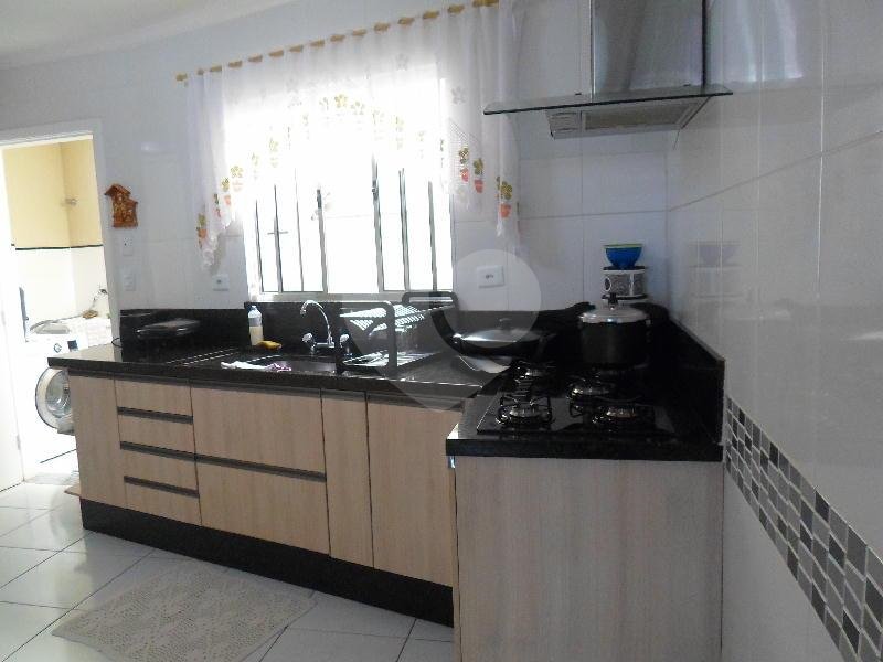 Lindo sobrado na Vila Isolina Mazzei