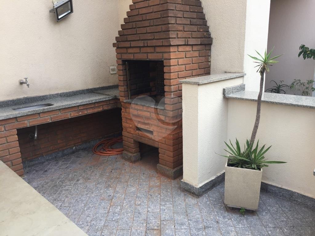  APARTAMENTO NA POMPEIA 2 QUARTOS COM AR CONDICIONADO E 2 VAGAS!