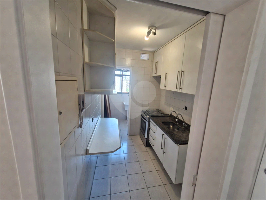  APARTAMENTO NA POMPEIA 2 QUARTOS COM AR CONDICIONADO E 2 VAGAS!