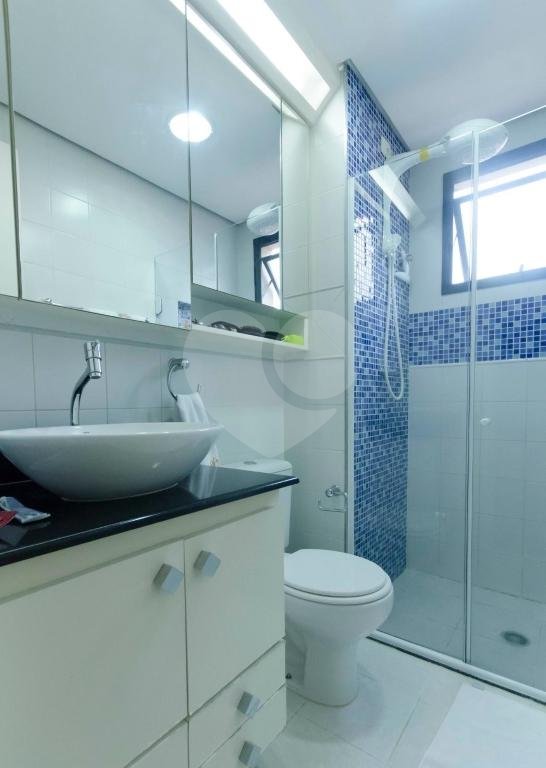  APARTAMENTO NA POMPEIA 2 QUARTOS COM AR CONDICIONADO E 2 VAGAS!