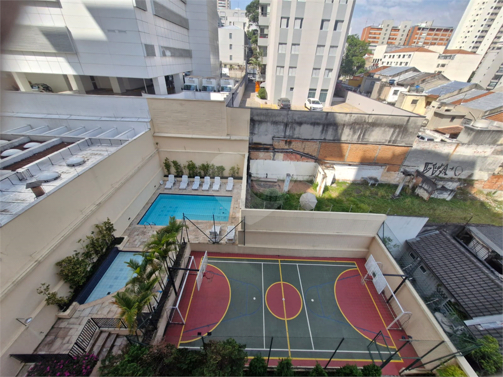  APARTAMENTO NA POMPEIA 2 QUARTOS COM AR CONDICIONADO E 2 VAGAS!