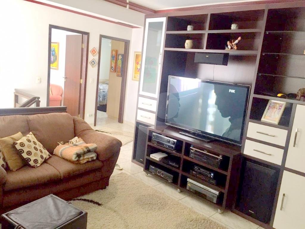 Casa para venda em Curitiba