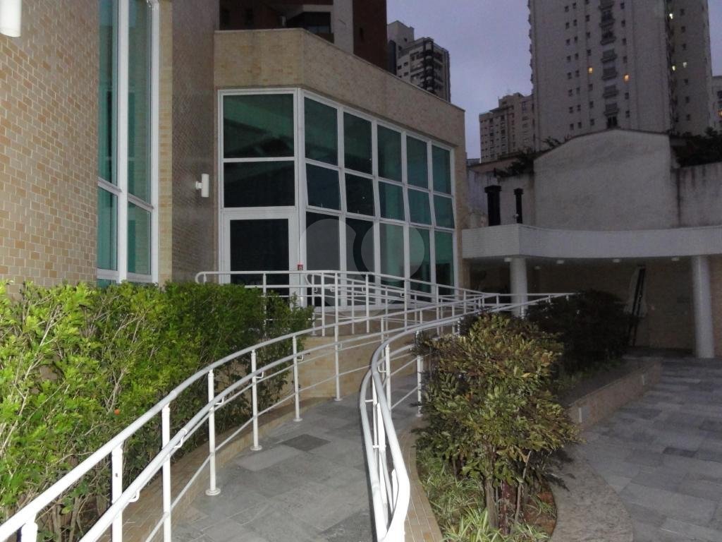 APARTAMENTO em SANTANA