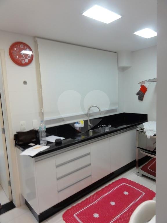 APARTAMENTO em SANTANA