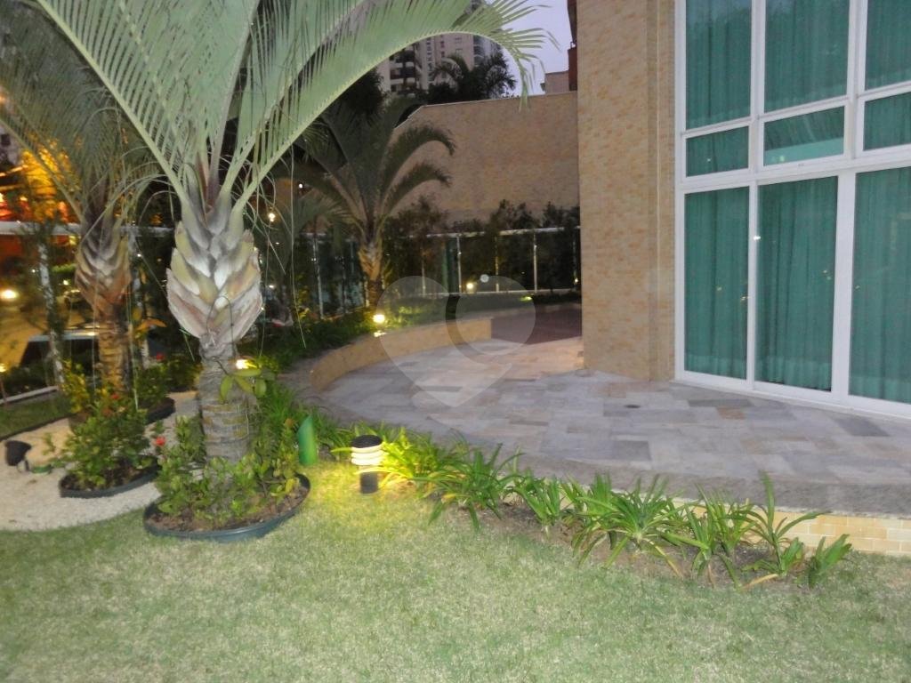 APARTAMENTO em SANTANA