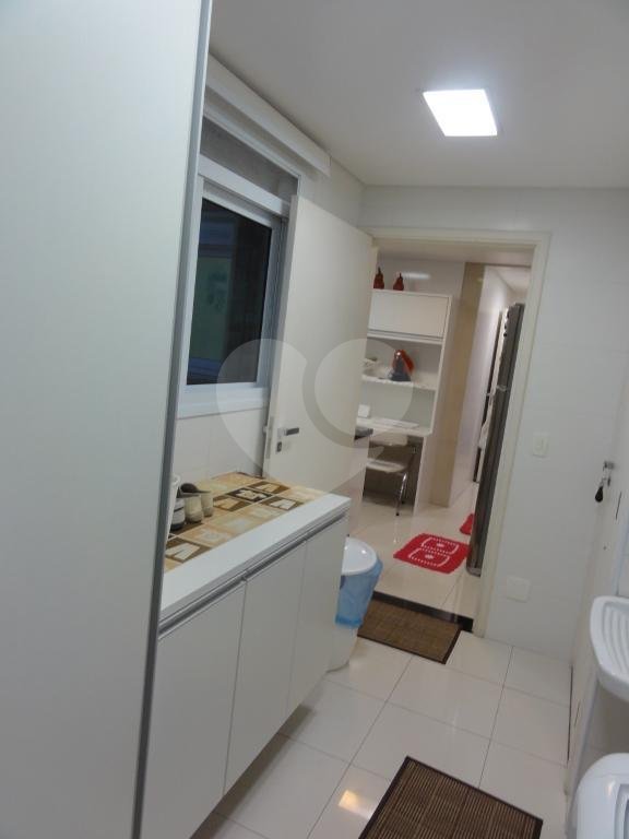 APARTAMENTO em SANTANA