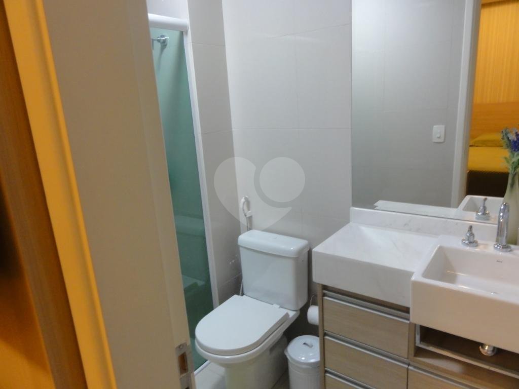 APARTAMENTO em SANTANA