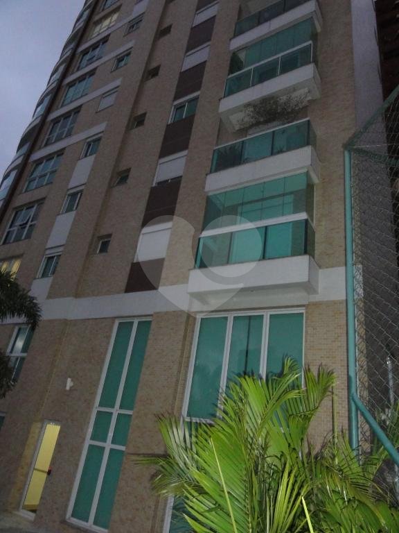 APARTAMENTO em SANTANA