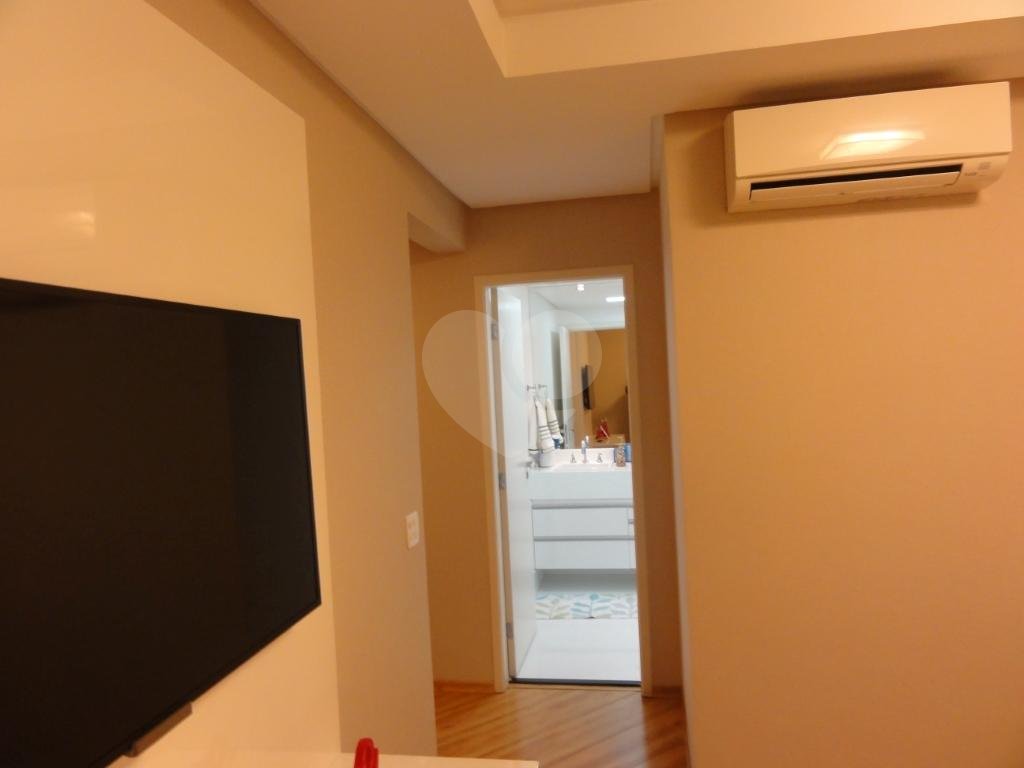 APARTAMENTO em SANTANA